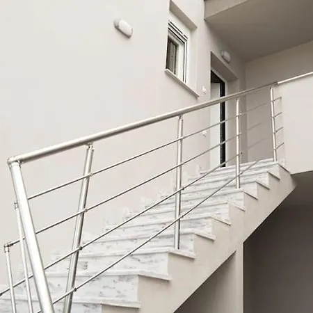 Natalies Apartment